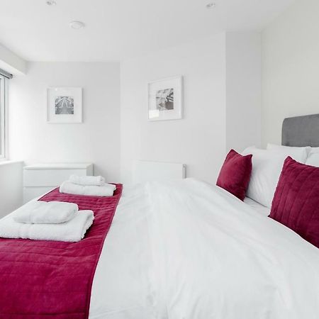 Roomspace Serviced Apartments- Walpole Court إيلينغ المظهر الخارجي الصورة